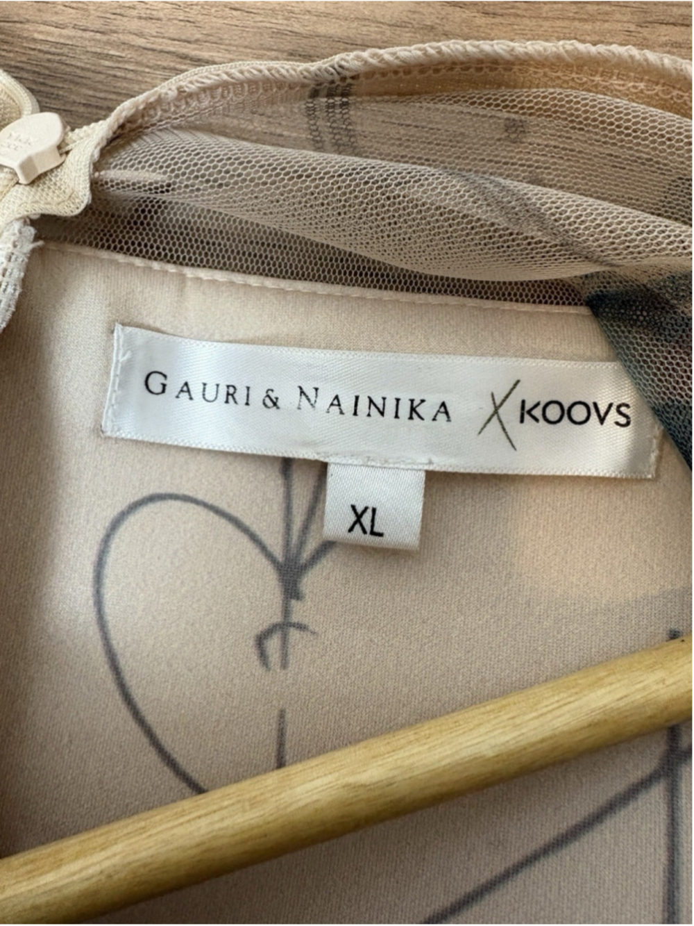 RARE Gauri & Nainika x KOOVS Dress Beige Mesh Tiered Maxi Gown Cutout Print XL - Picture 5 of 12